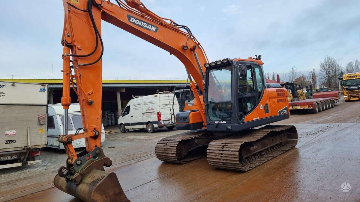 Doosan DX 140 LC-3 Bog Master, экскаваторы