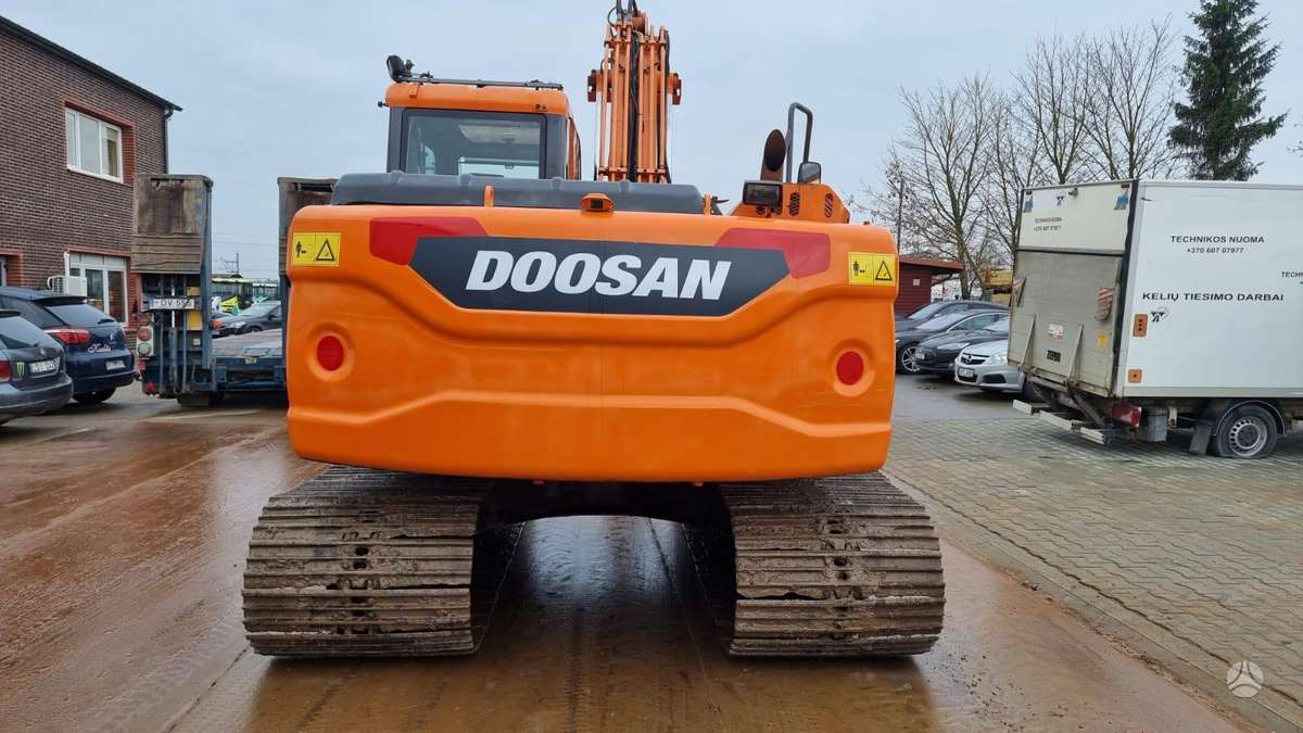 Doosan DX 140 LC-3 Bog Master, экскаваторы