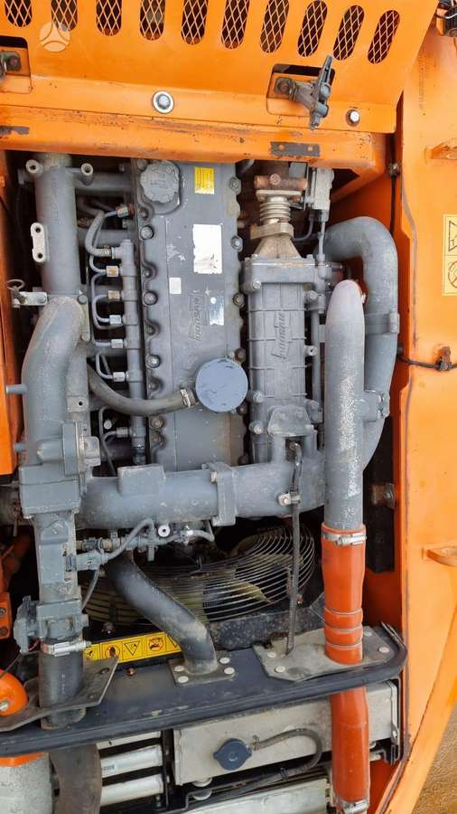 Doosan DX 140 LC-3 Bog Master, excavator