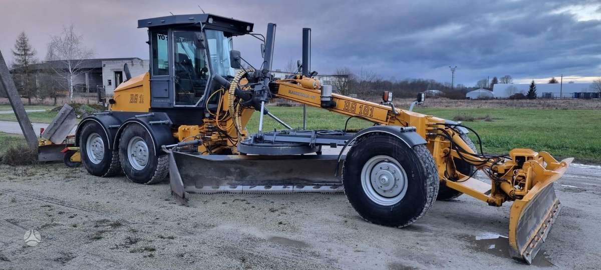 -Kita- VAMMAS RG-181, grader