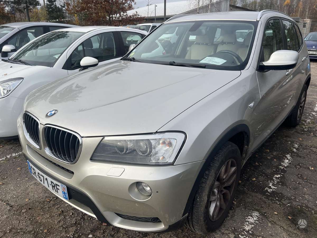 BMW X3, 2.0 l., off-road / crossover