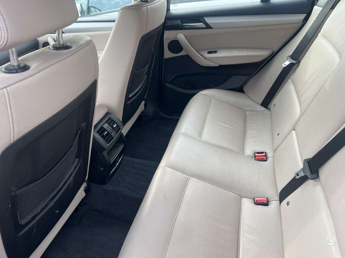BMW X3, 2.0 l., off-road / crossover