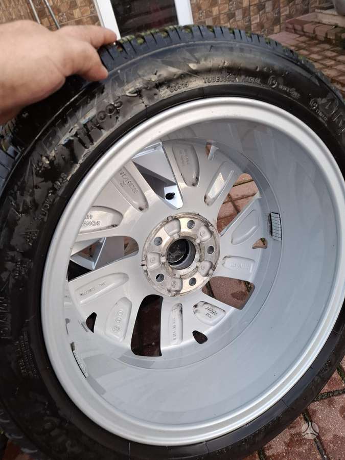 7 Wheels, light alloy, R17