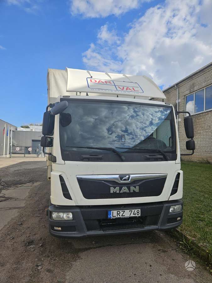 MAN TGL 250, dropside with curtains