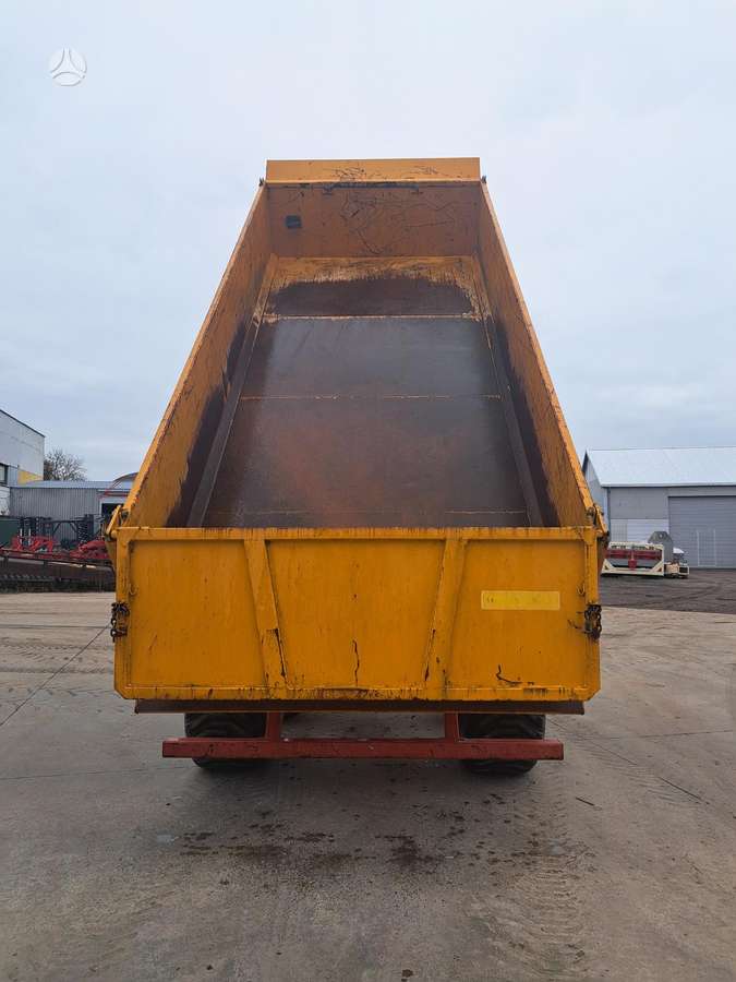 Pronar T701, priekabos, puspriekabės