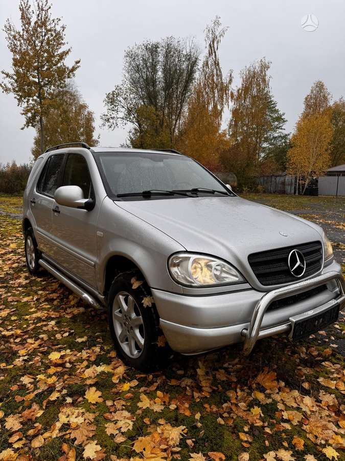 Mercedes-Benz ML270
