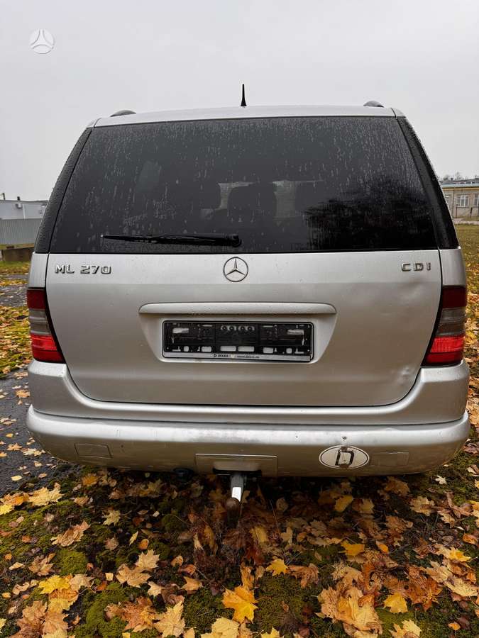 Mercedes-Benz ML270