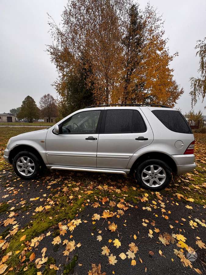 Mercedes-Benz ML270