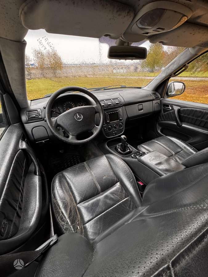 Mercedes-Benz ML270
