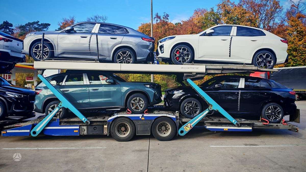 Renault + Kassbohrer 2017, autovežiai
