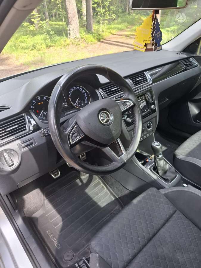 Skoda Rapid, 1.2 l., hatchback