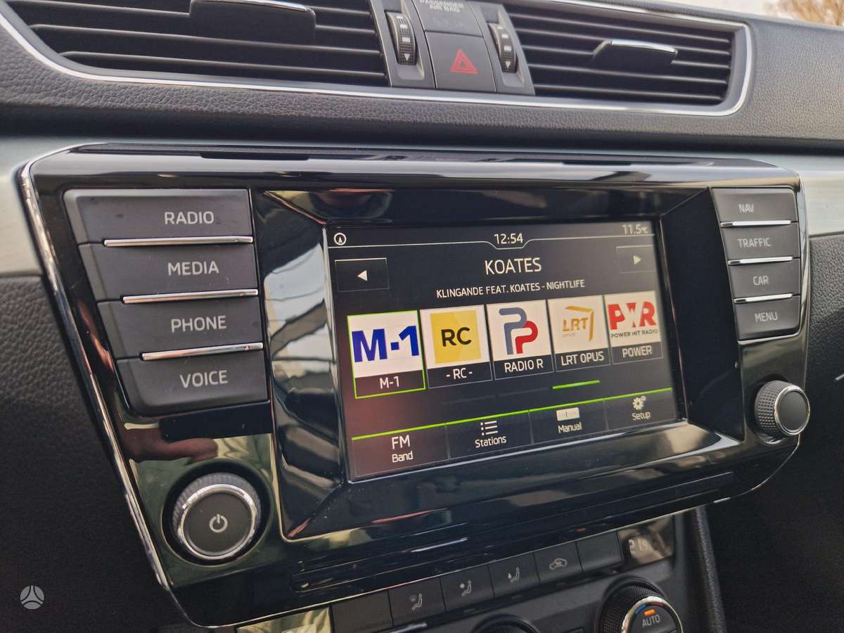 Skoda Superb, 1.6 l., Хэтчбек