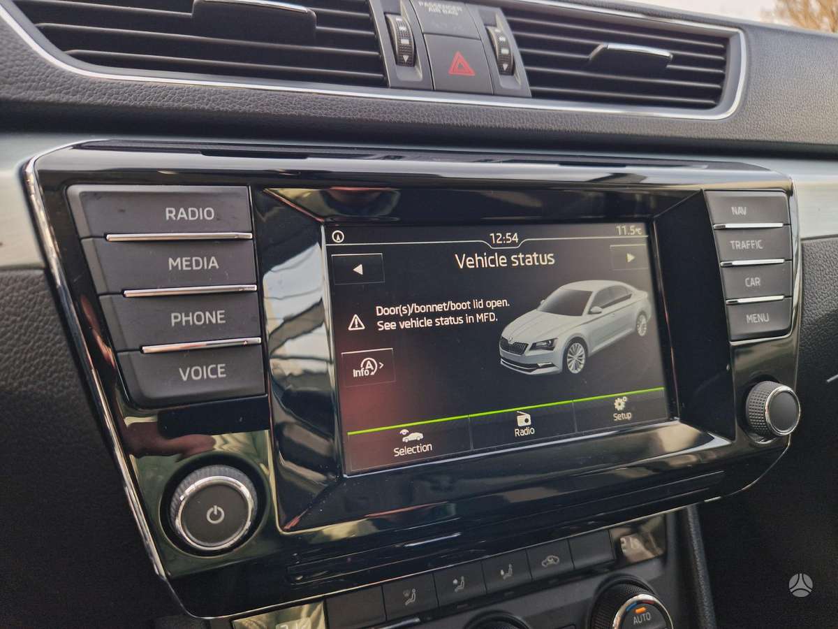 Skoda Superb, 1.6 l., Хэтчбек