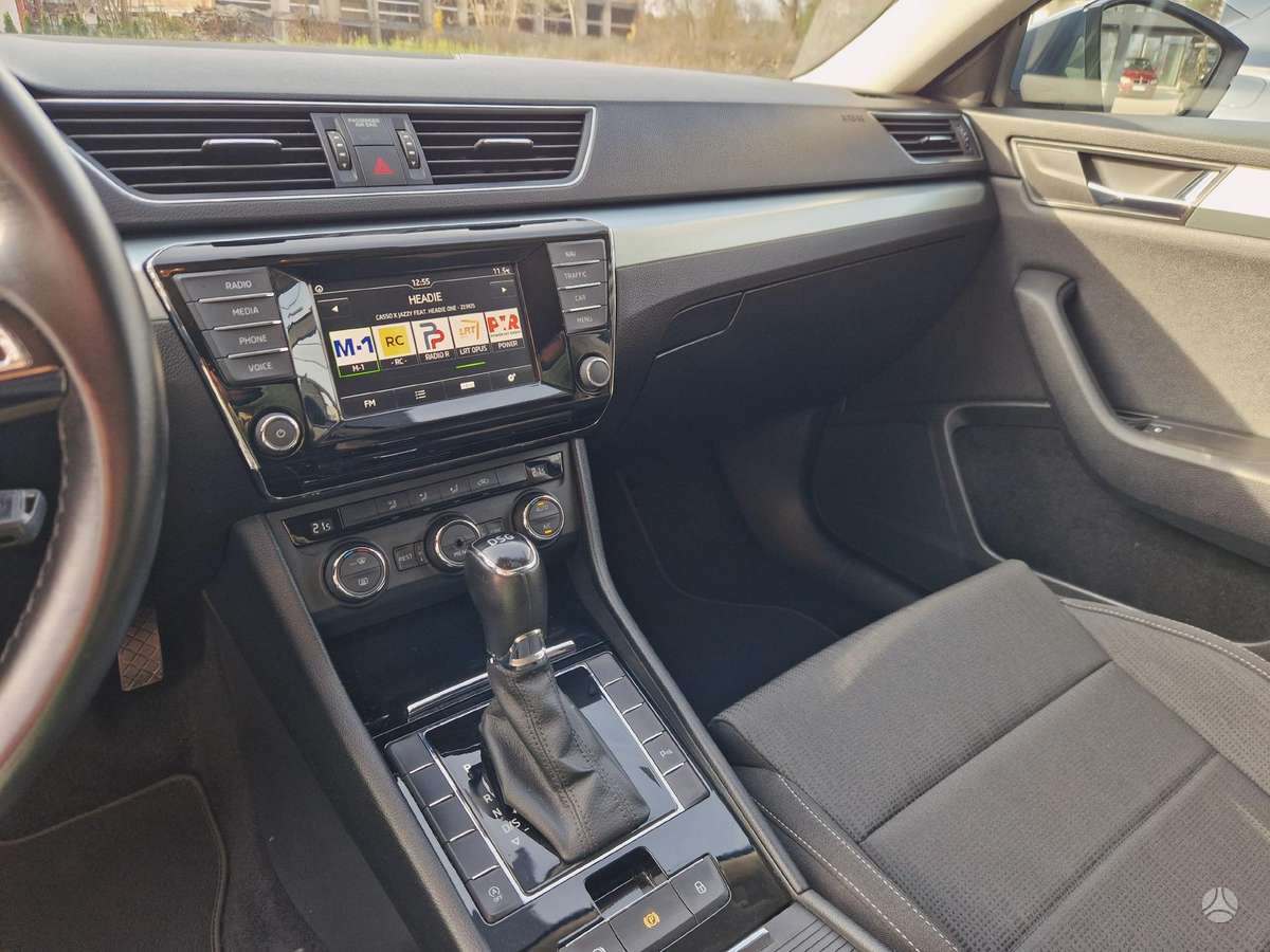 Škoda Superb - 8