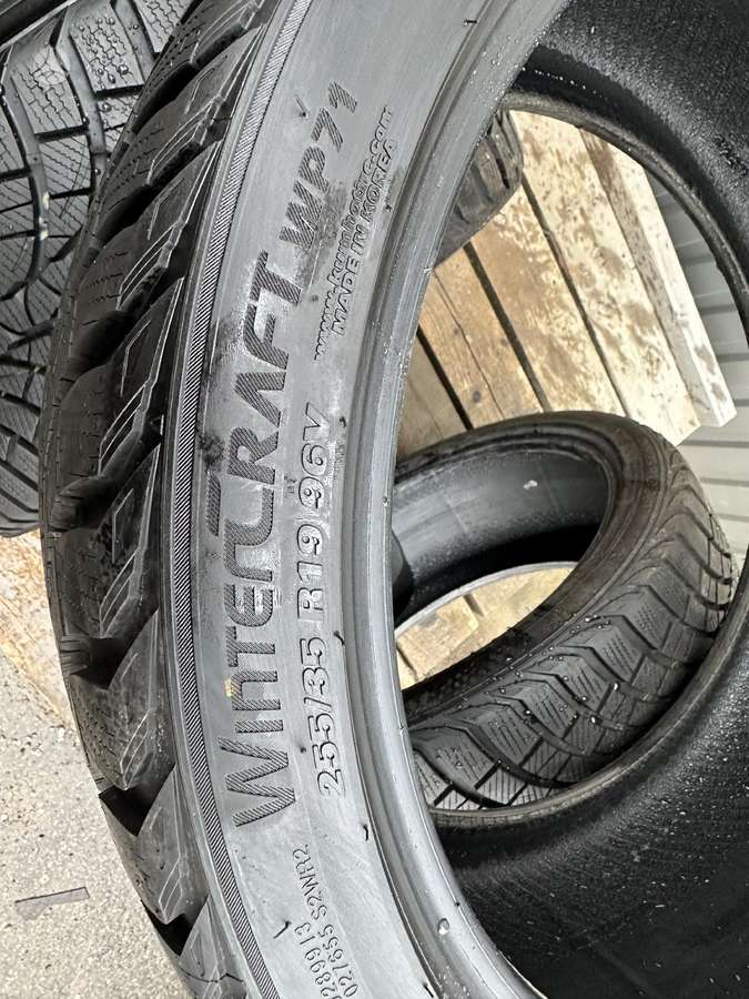 Kumho, winter 255/35 R19