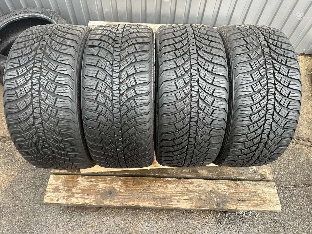 Kumho, зимние 255/35 R19