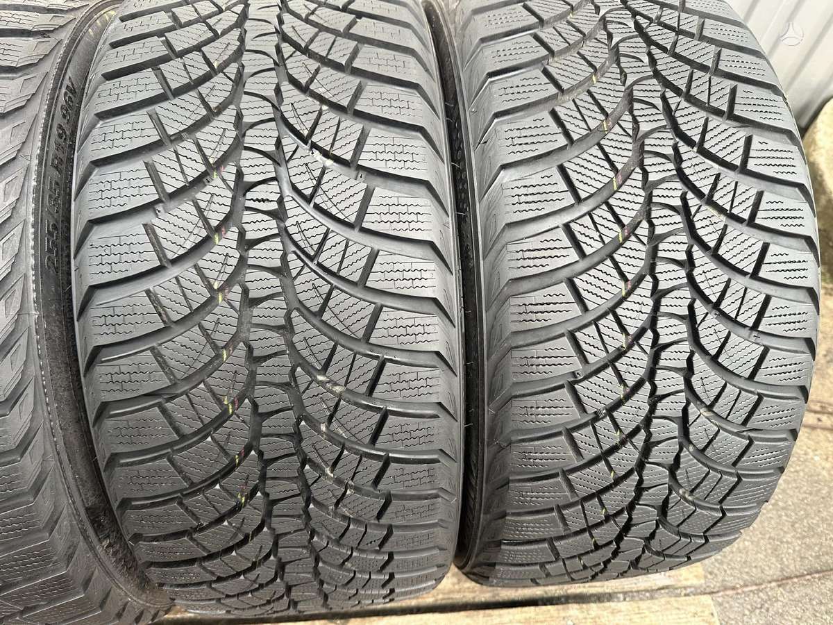 Kumho, зимние 255/35 R19