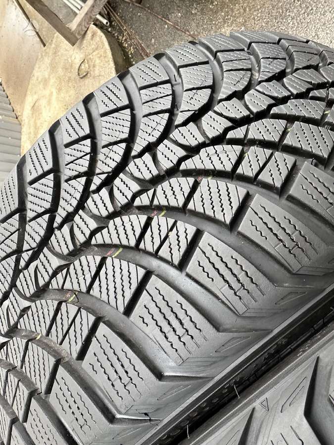Kumho, зимние 255/35 R19