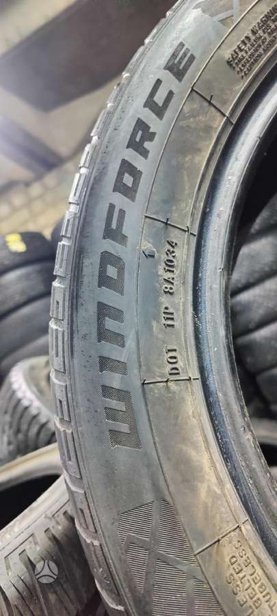 Windforce SNOWBLAZER UHP, winter 205/55 R17