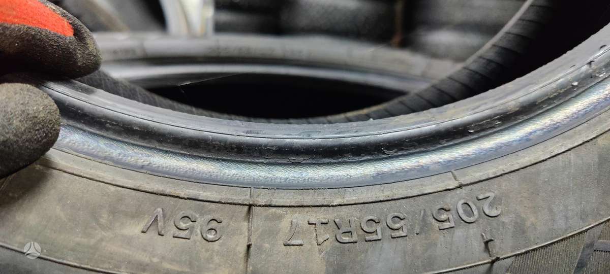 Windforce SNOWBLAZER UHP, winter 205/55 R17