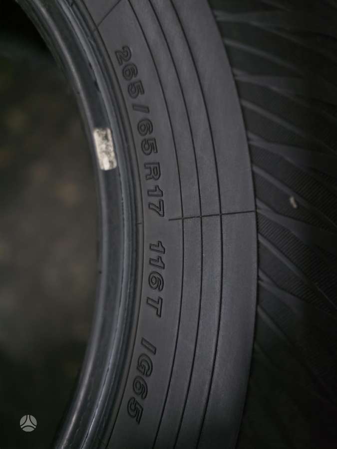 Yokohama, žieminės 265/65 R17
