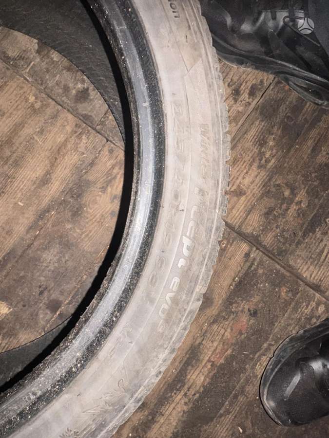 Hankook, зимние 245/40 R19