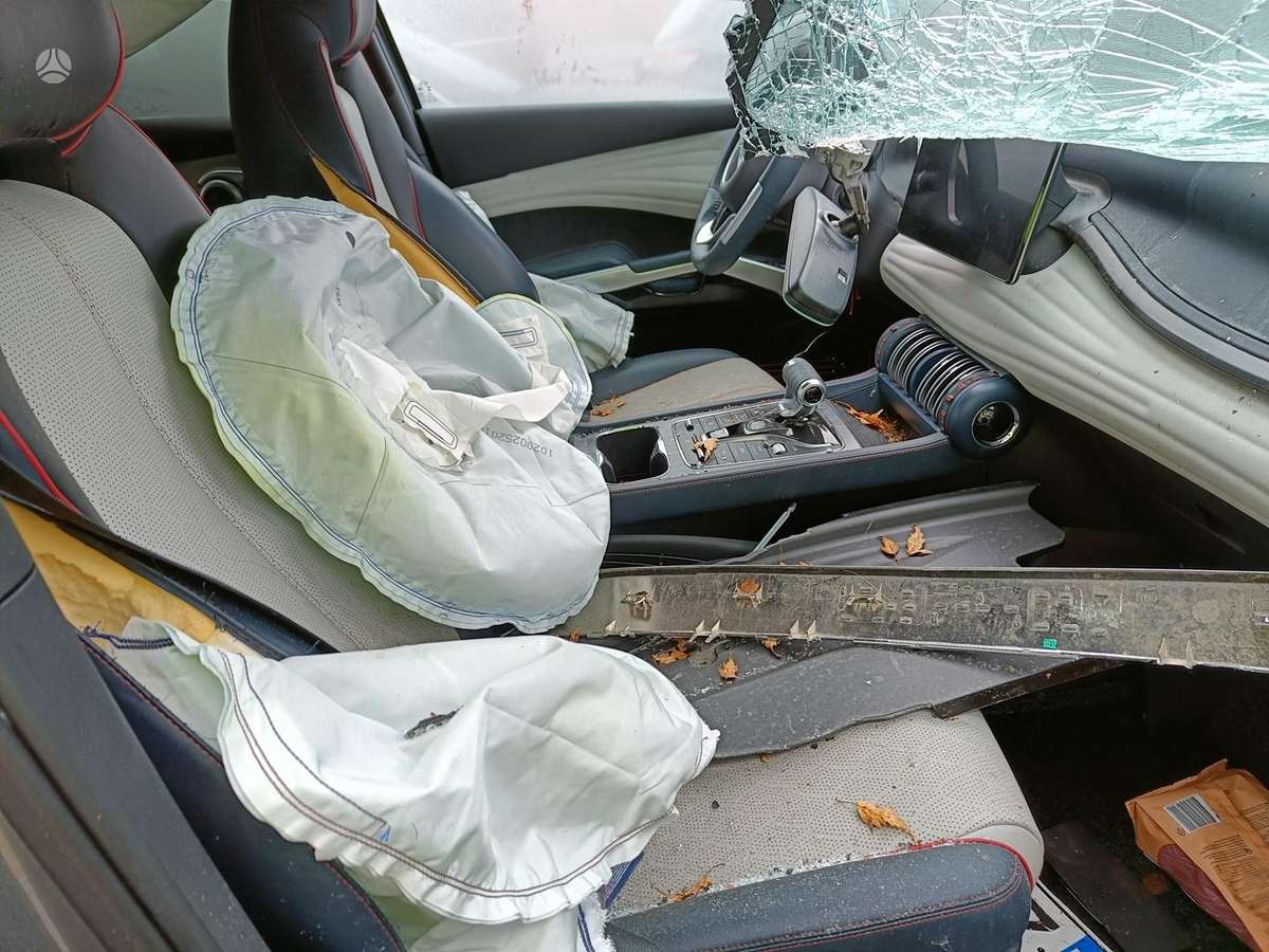 BYD Atto 3 по частям