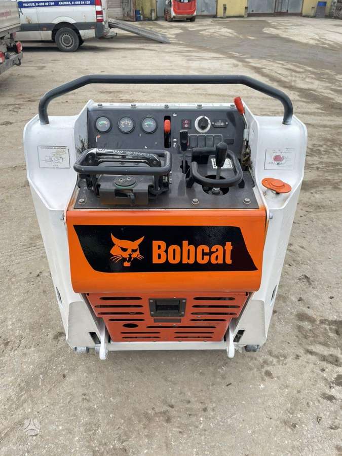 Bobcat MT55, mini krautuvai