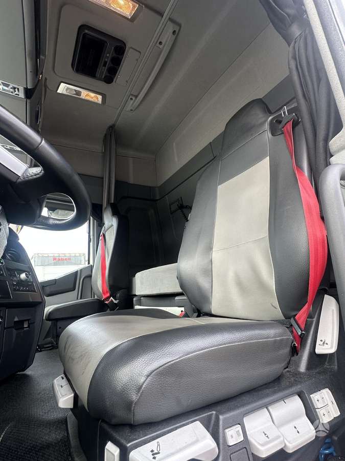 Renault T 460, 1 miegamoji vieta