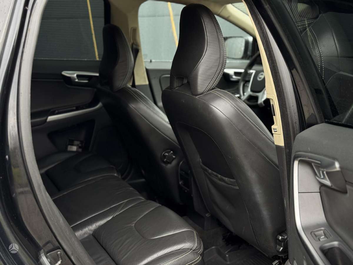 Volvo XC60 - 9