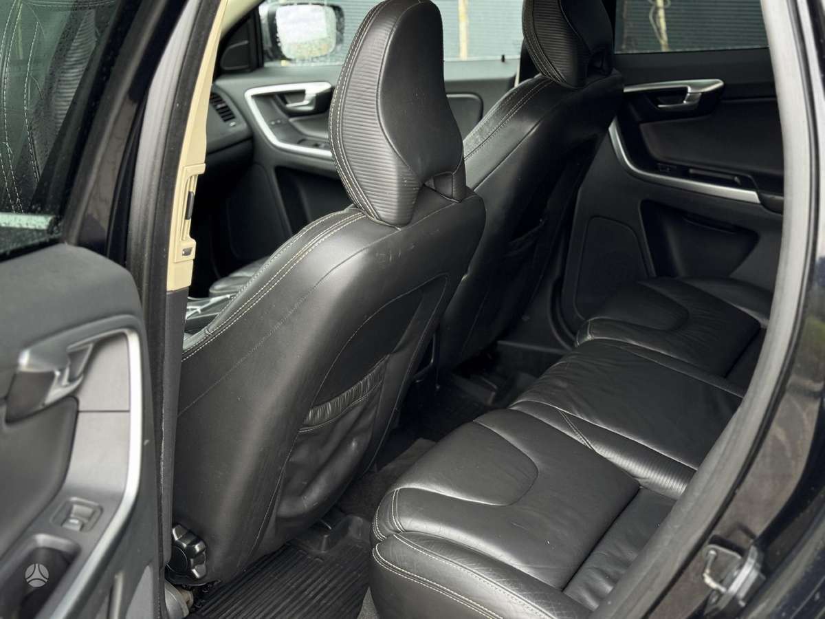 Volvo XC60 - 10