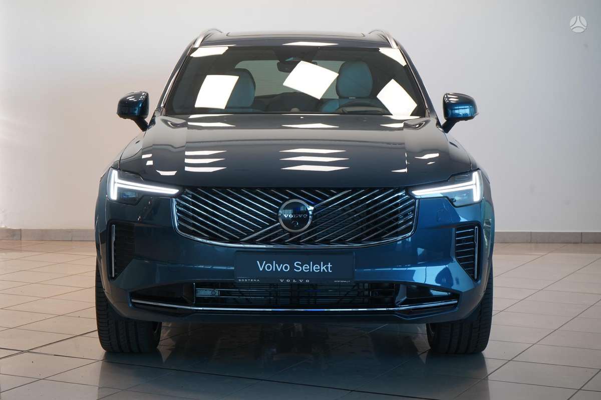Volvo XC90 - 4