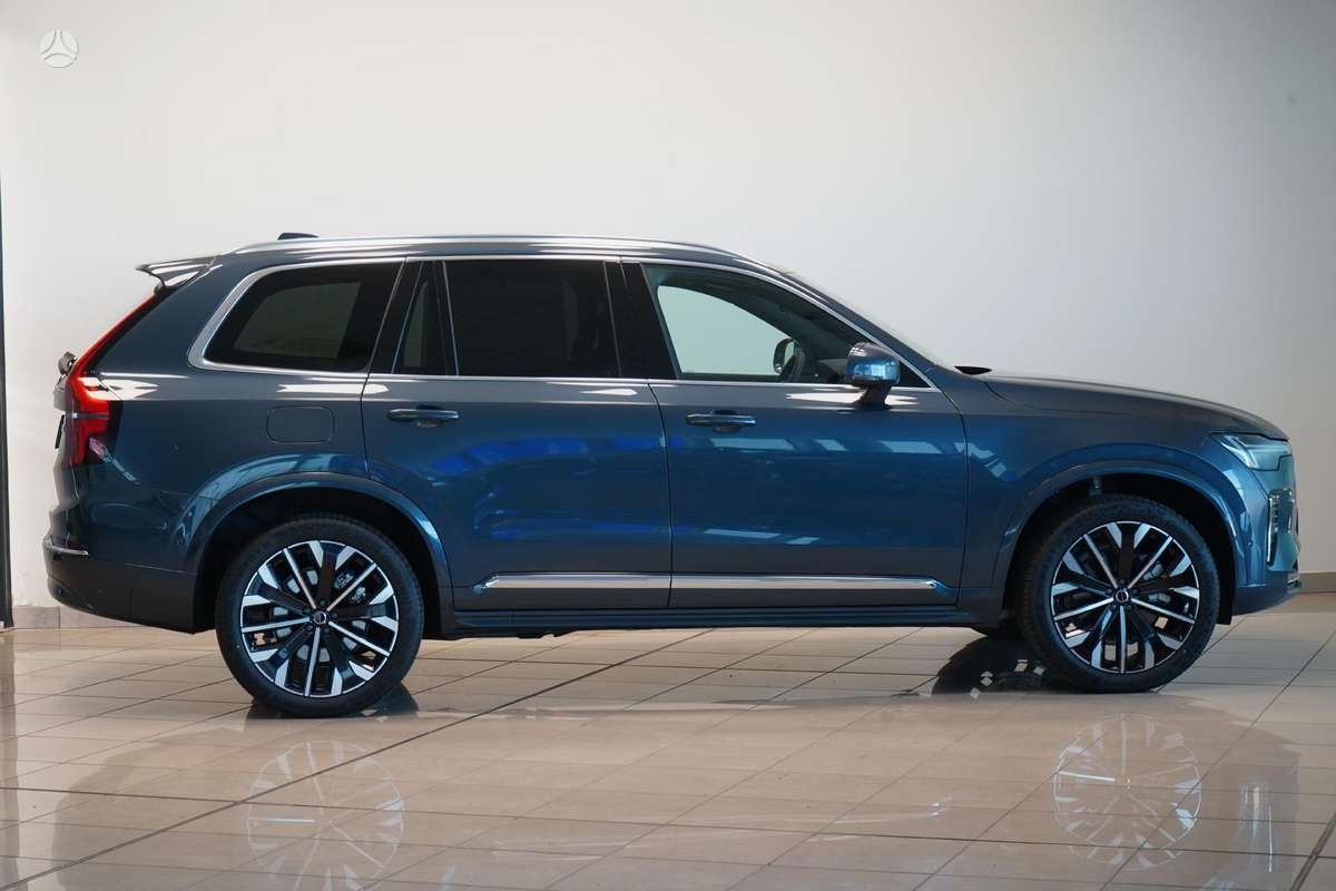 Volvo XC90 - 2