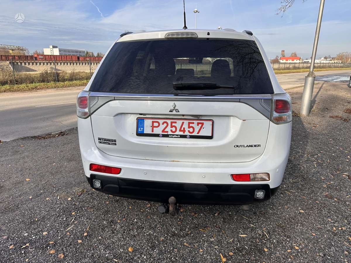Mitsubishi Outlander, Внедорожник / Кроссовер