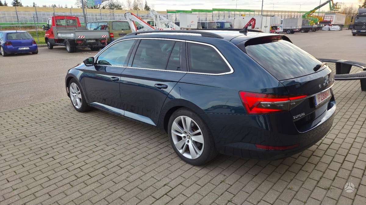 Skoda Superb, 2.0 l., Универсал