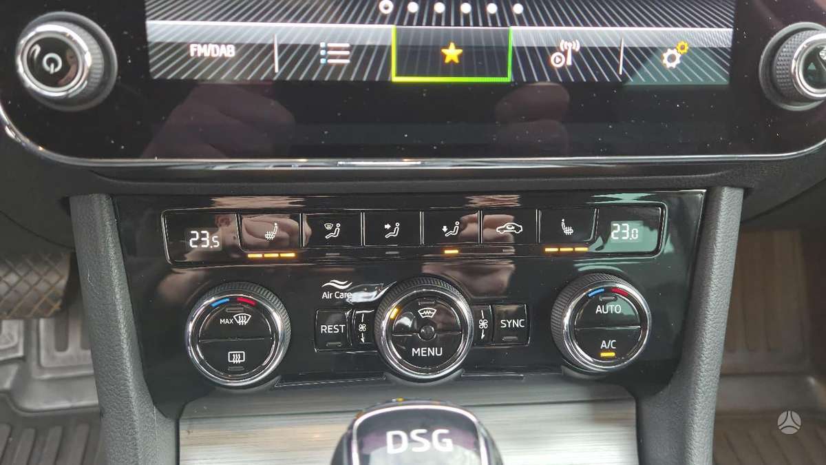 Skoda Superb, 2.0 l., Универсал