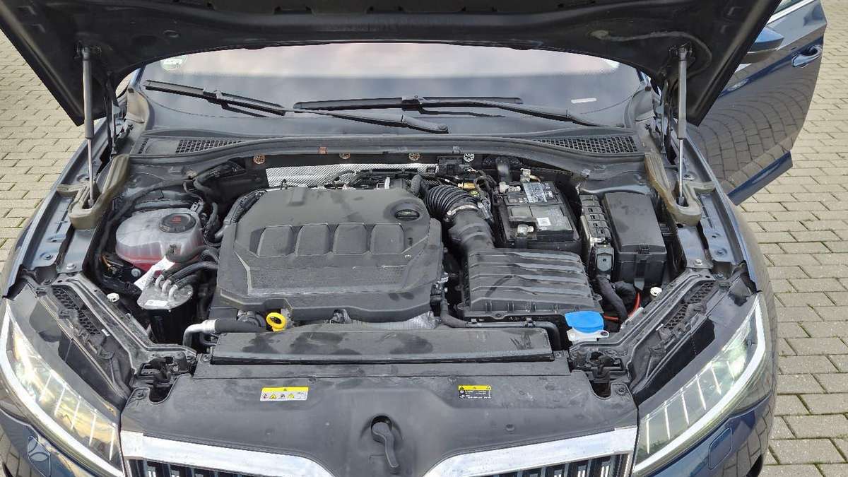 Skoda Superb, 2.0 l., Универсал