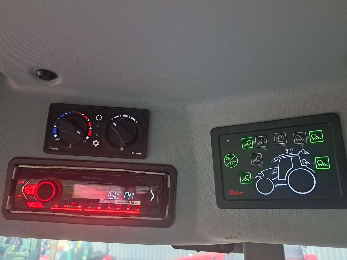 Zetor Forterra HSX 140, тракторы