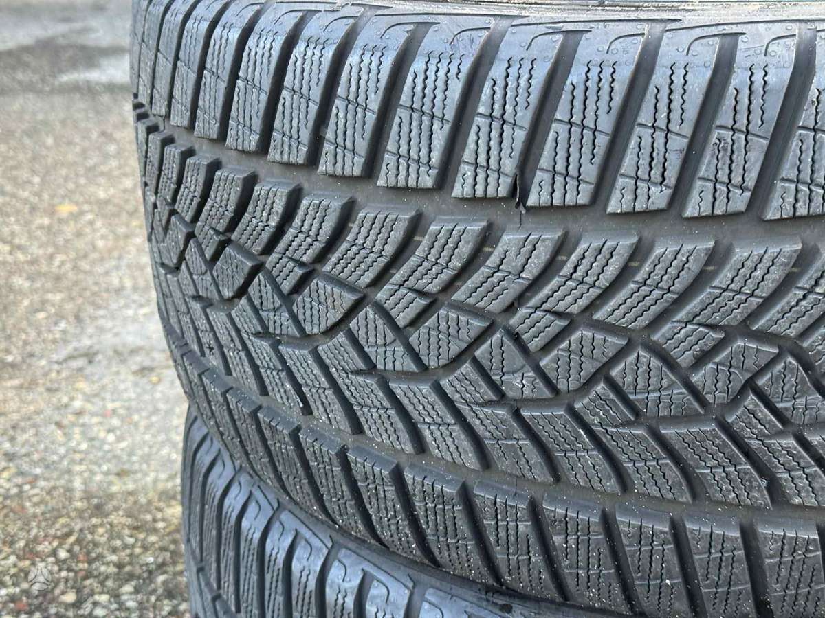 Goodyear ULTRAGRIP PERFORMANCE+, зимние 255/35 R19