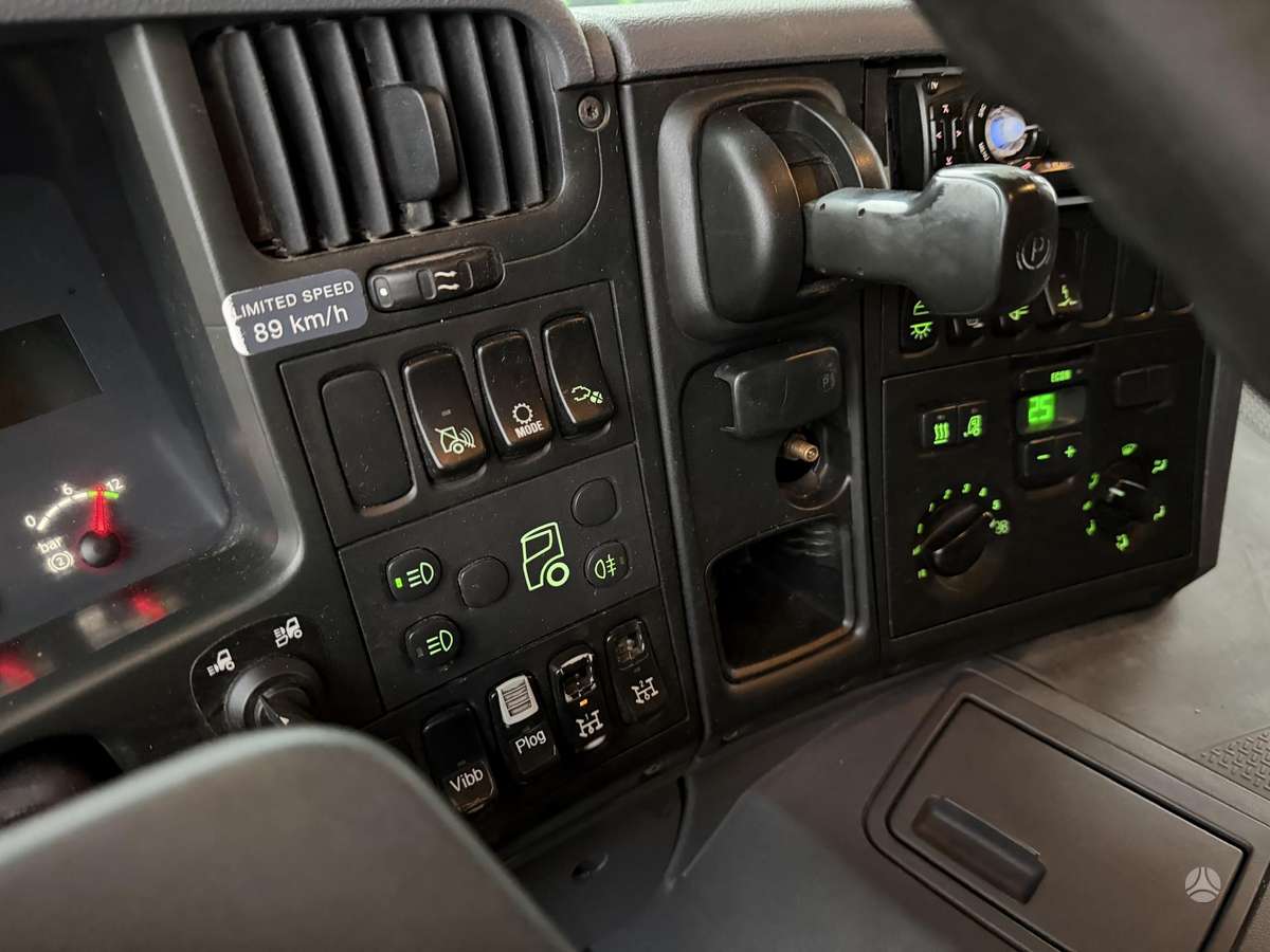Scania P310 6x2 Full steel, самосвалы