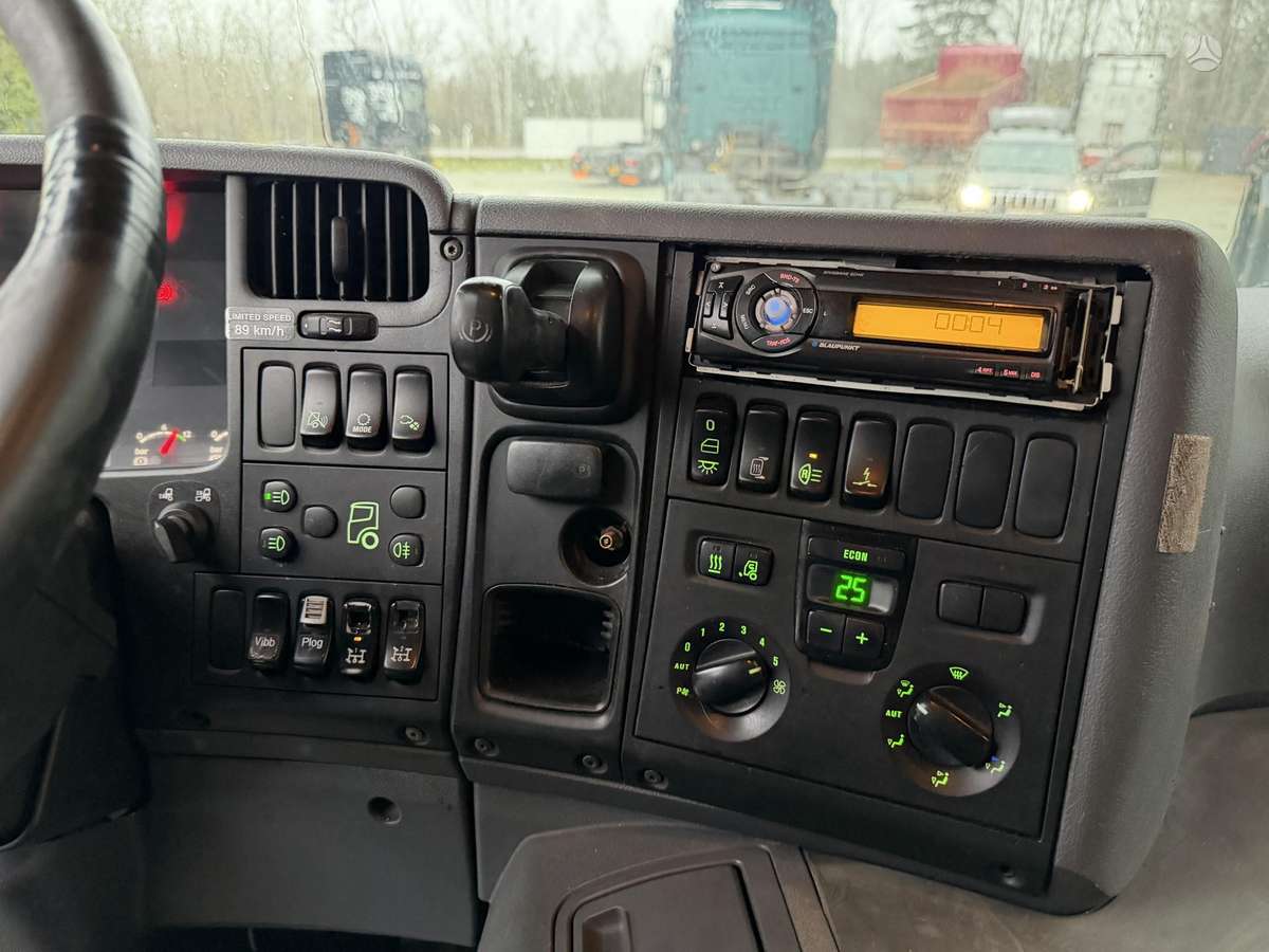 Scania P310 6x2 Full steel, самосвалы