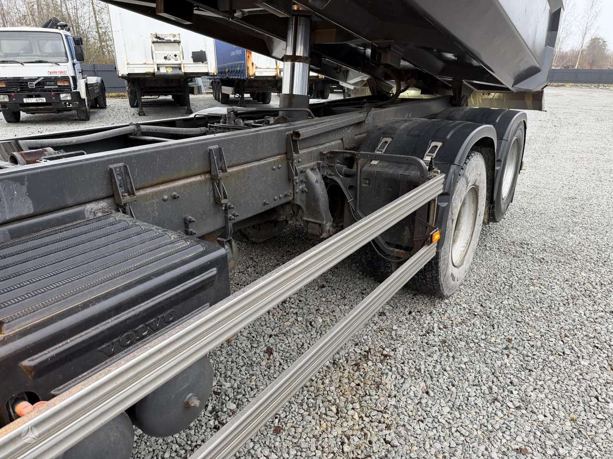 Volvo FM340 6x2 Full steel, самосвалы