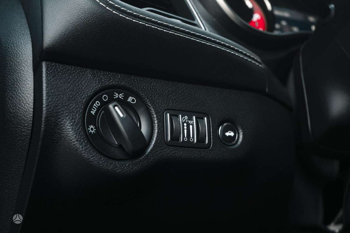 Dodge Challenger, 6.2 l., coupe
