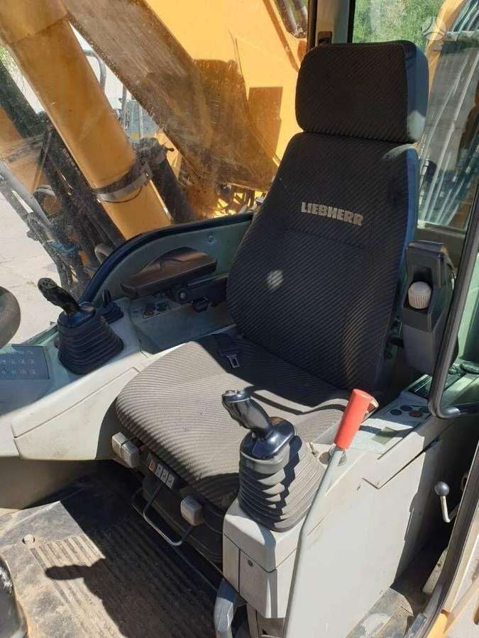 Liebherr A934C Litronic, экскаваторы