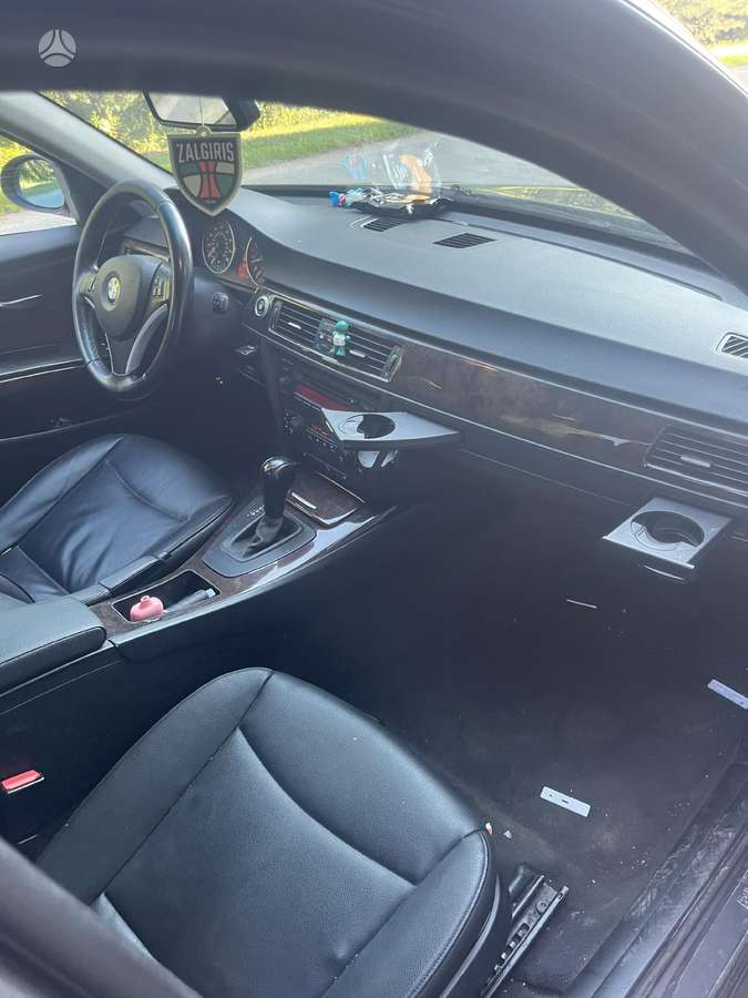 BMW 325 Ardyti keli vnt bmw e90