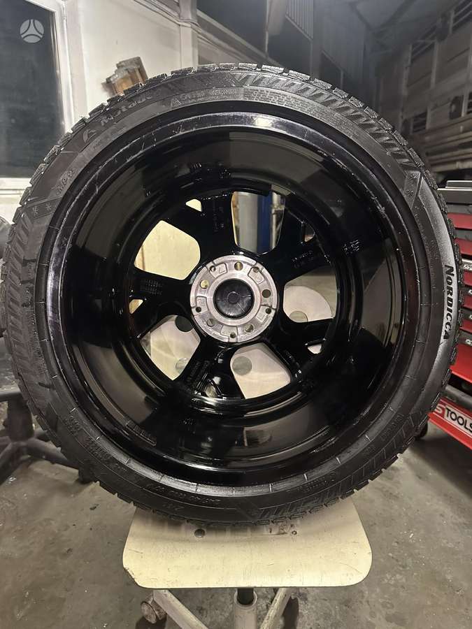 Mercedes-Benz, light alloy, R18