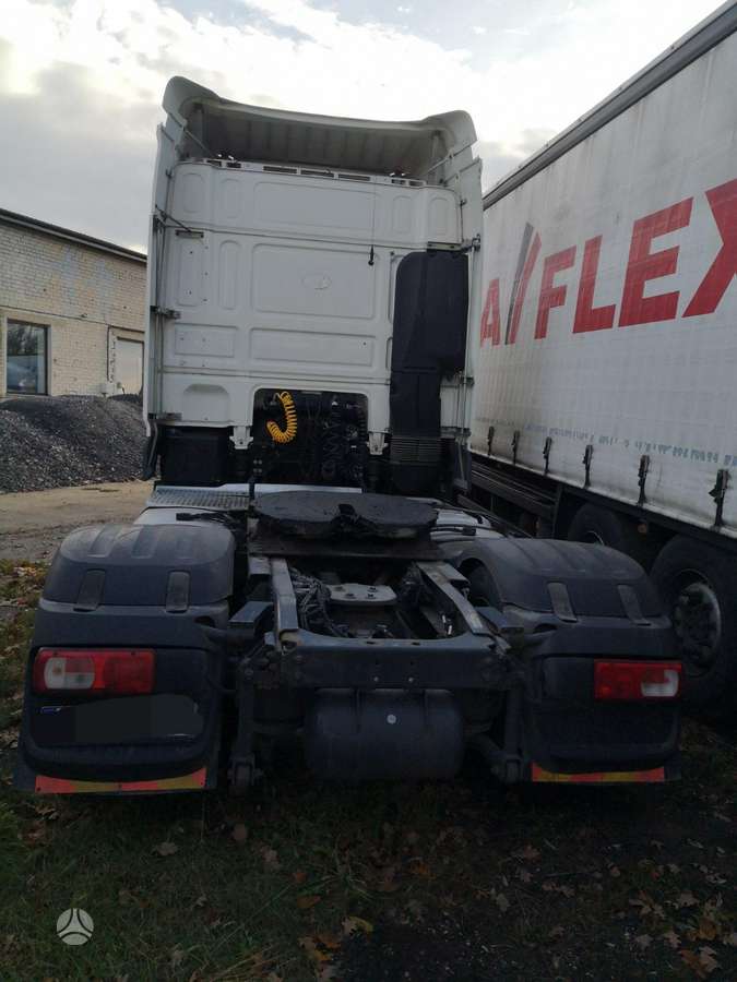 DAF Xf106, vilkikai