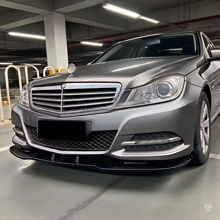 Mercedes-Benz C klasė front grill