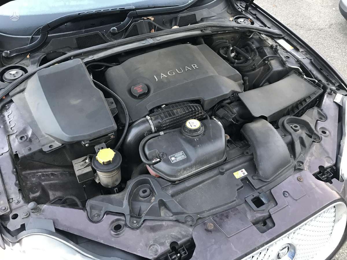 Jaguar XF for parts