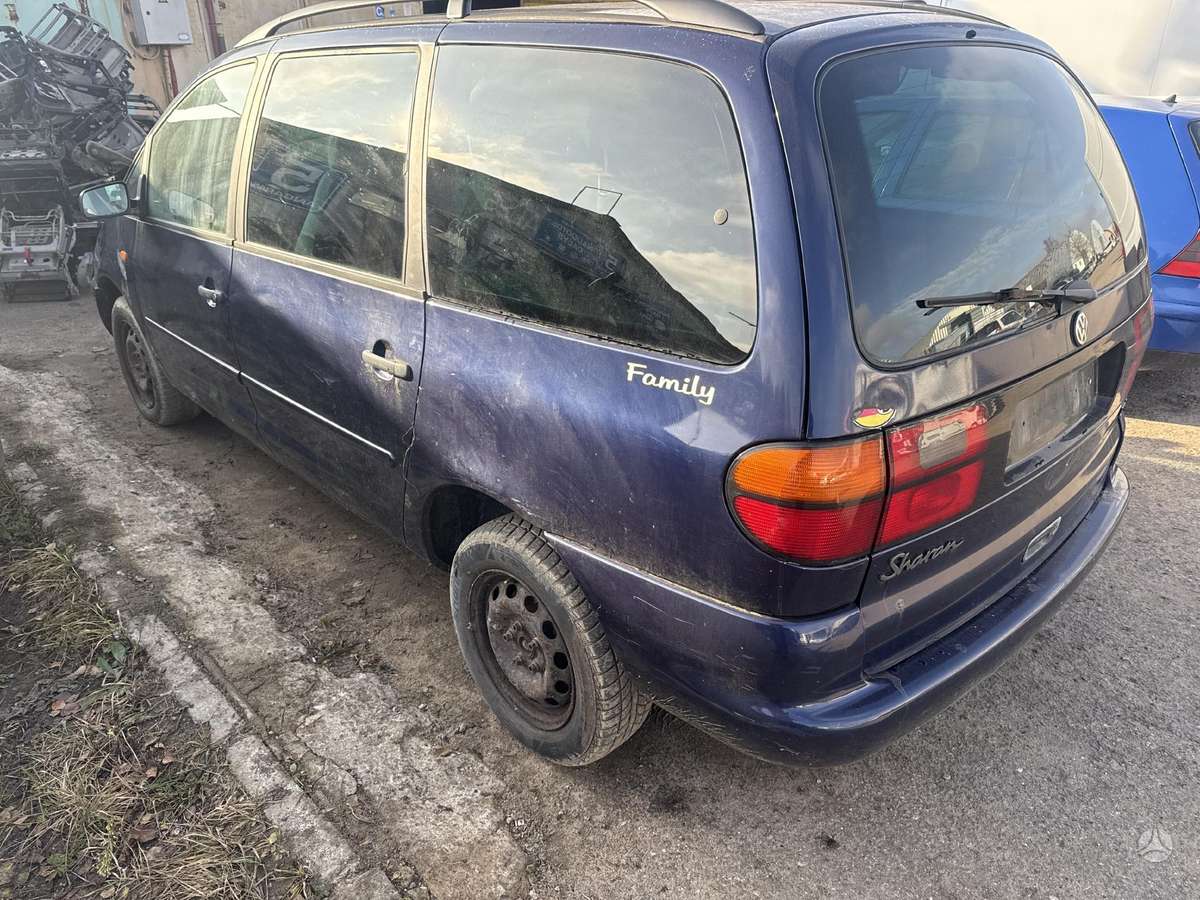 Volkswagen Sharan Minsko pl 33a 5 angaras
